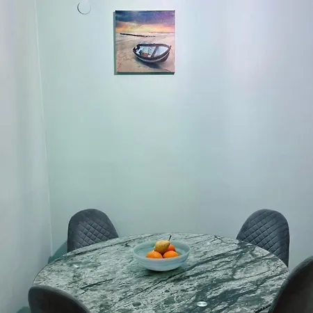 Apartman M&l Large Peraía