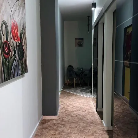M&l Large 아파트 Peraía