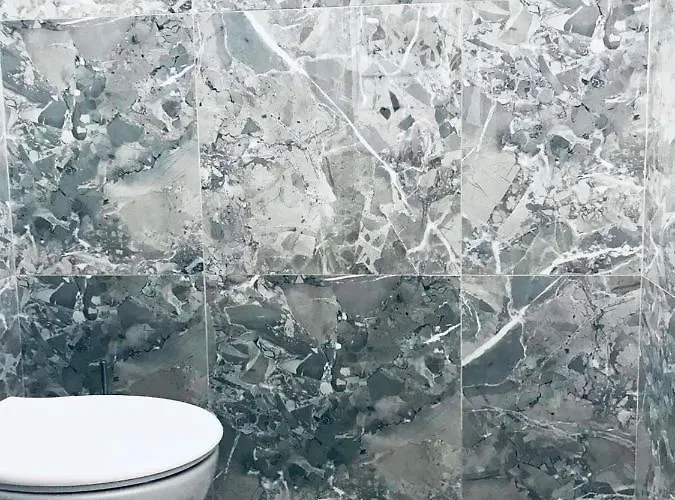 M&l Large Lägenhet Peraía