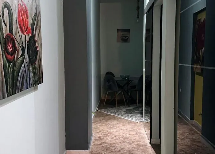 M&l Large Lägenhet Peraía